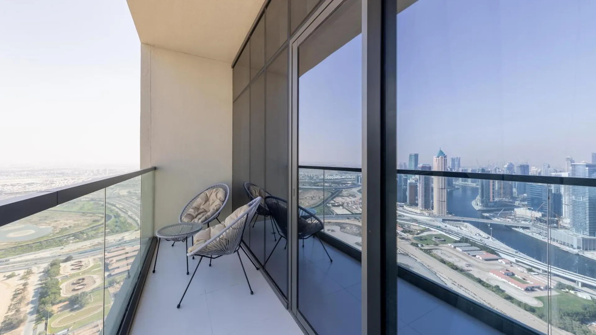 Lejlighed Stylish Studio On 58Th Floor With Stunning Views In Dubai Forenede Arabiske Emirater