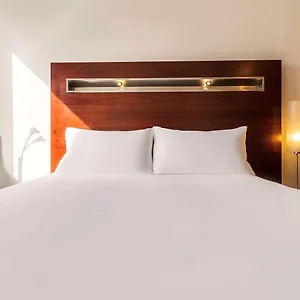 Ibis World Trade Centre Dubai